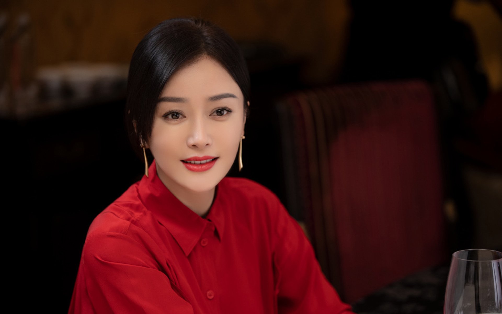 欧洲女足决赛险胜荷兰，晋级半决赛，欧洲女足欧冠