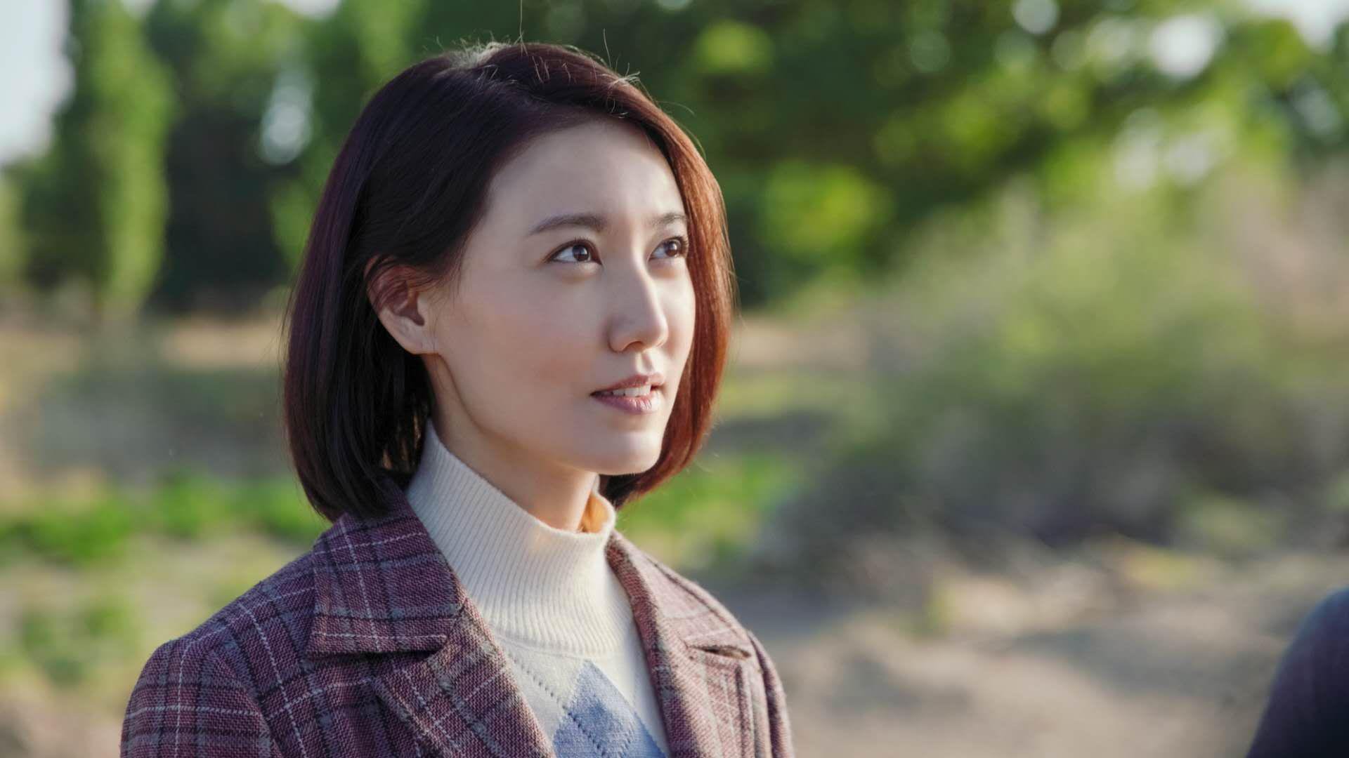 曼联在关键比赛中逆转获胜,追赶领先队伍