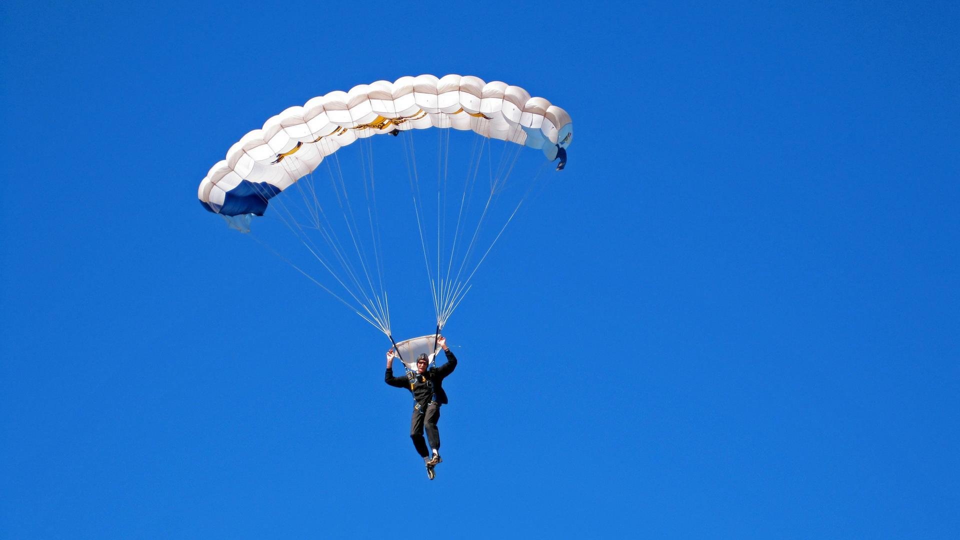 乐鱼VIP注册app下载-瑞士青少年马术选手在2024年全国青少年马术锦标赛中表现出色,获得多项荣誉。